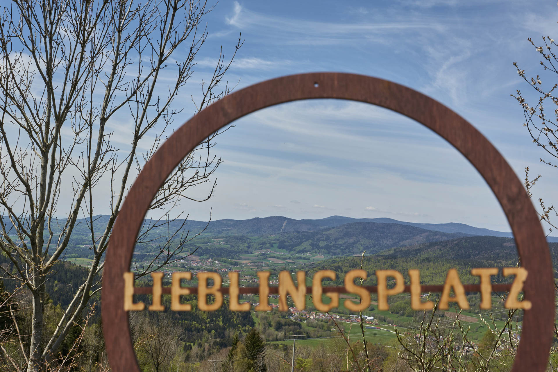 #LIEBLINGSPLATZ mit wunderschöner Aussicht über den Bayerischen Wald